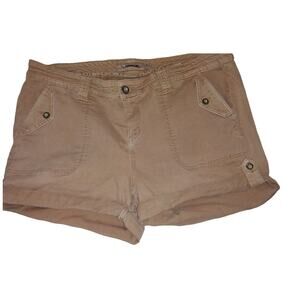 Torrid Light Terracotta cuffed shorts size 20